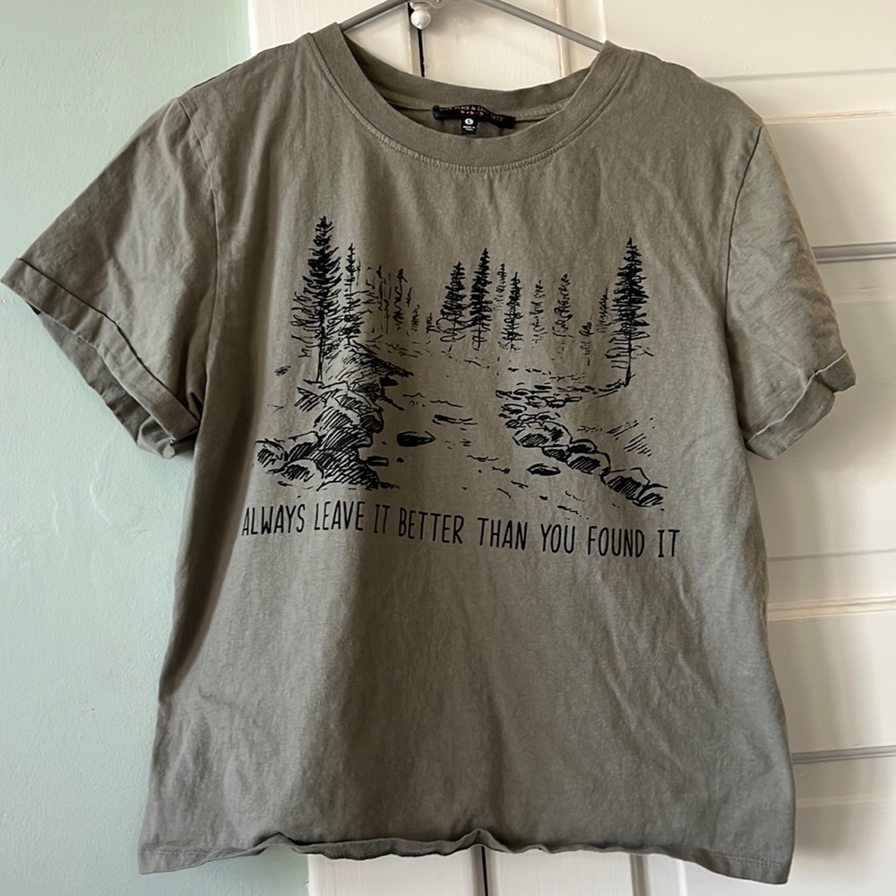 Green graphic t outdoor theme